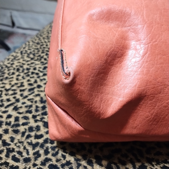 Axcess (Liz Claiborne company) shoulder bag - Picture 4 of 12